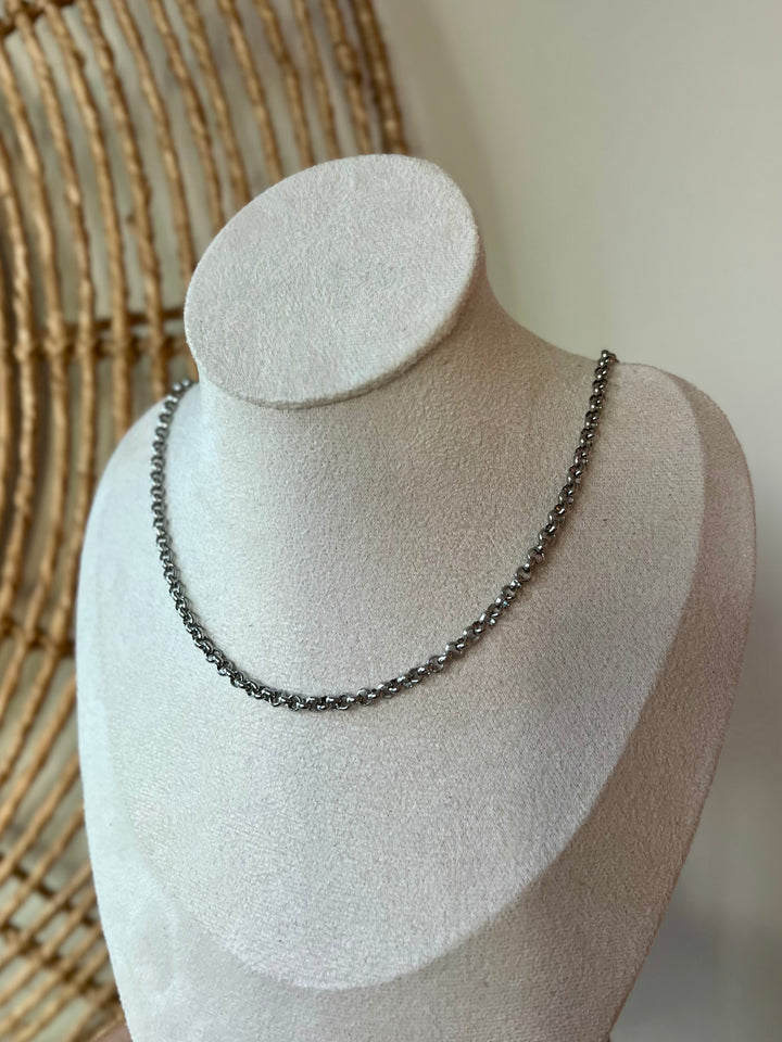 CLASSIC LARGE SILVER CHAIN